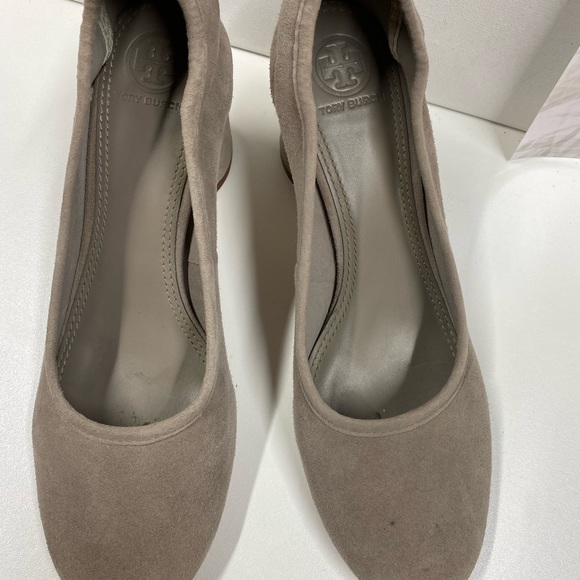 Tory Burch Elizabeth Beige / Brown Suede Pumps 9.5 Women - Picture 3 of 7